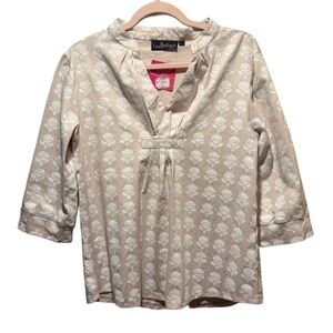 Liza Byrd Light Tan Jacquard Pattern Blouse NWT Size L
